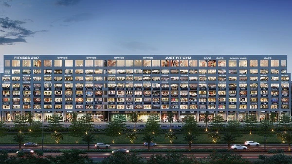 Front elevation of Mohali City Centre 2 with showrooms, offices and club floors